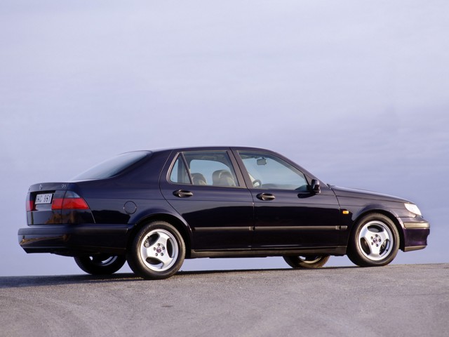 Saab 9-5 photo 35