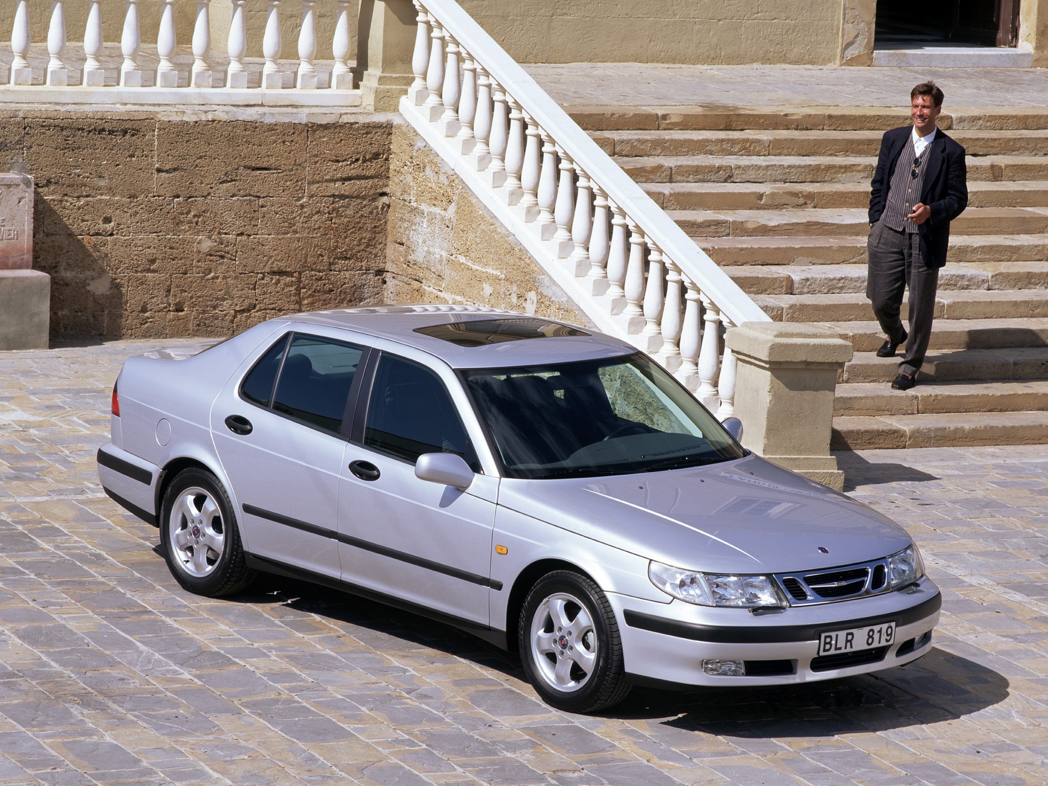 Saab 9-5 photo 37