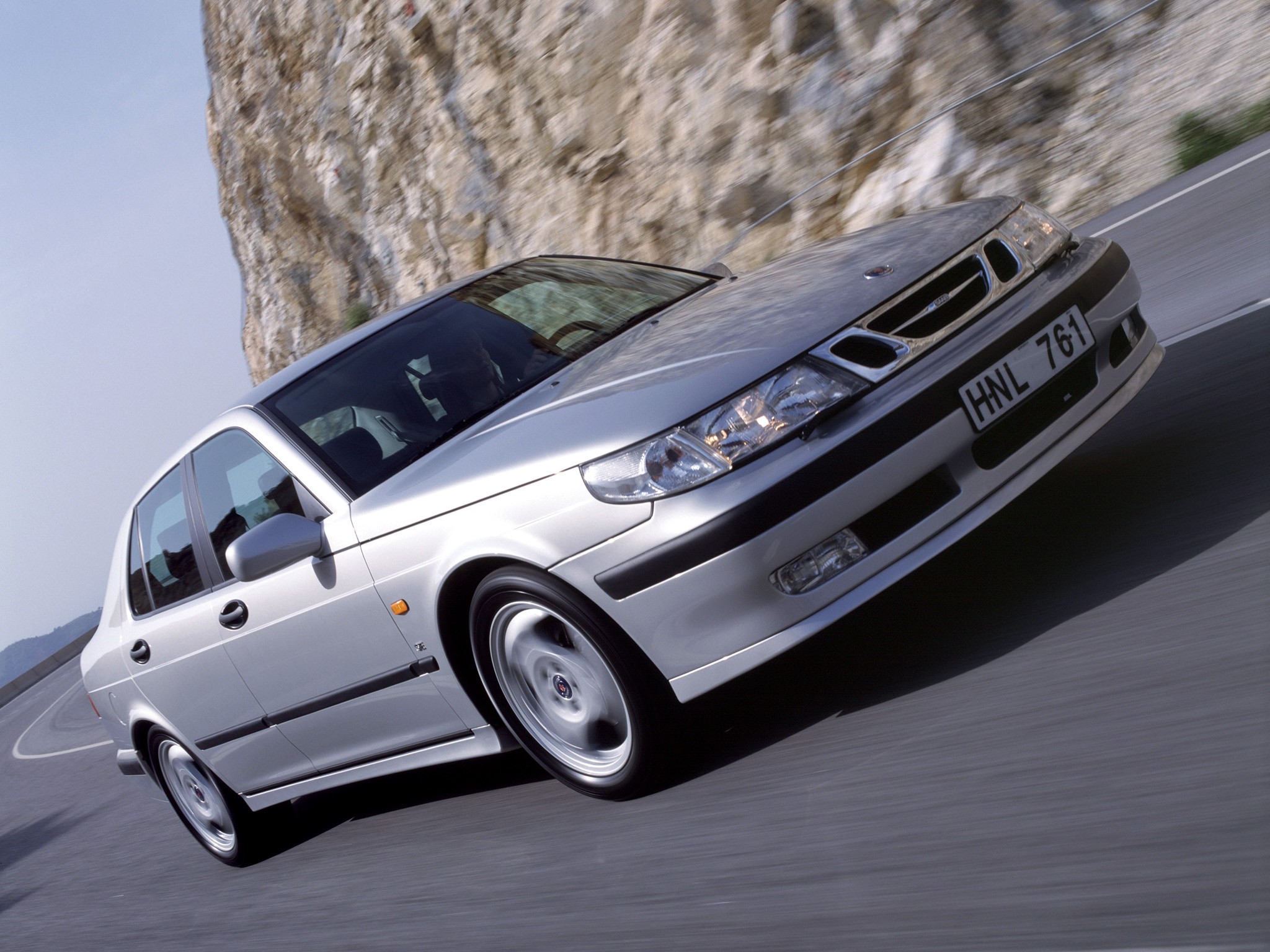 Saab 9-5 photo 2