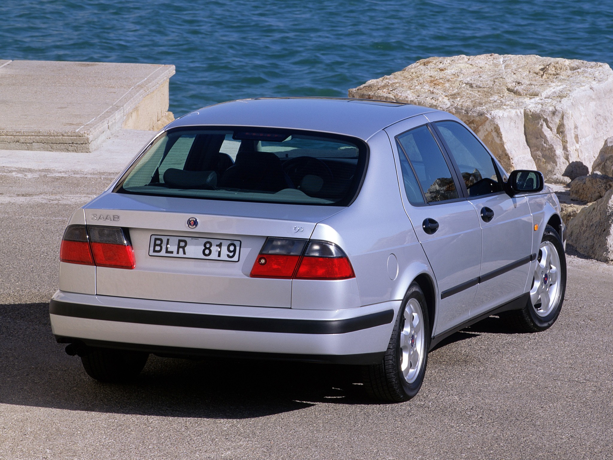 Saab 9-5 photo 40