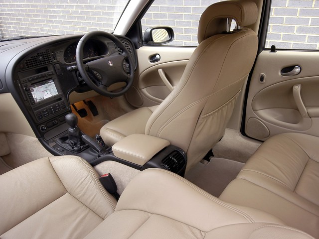 Saab 9-5 photo 28