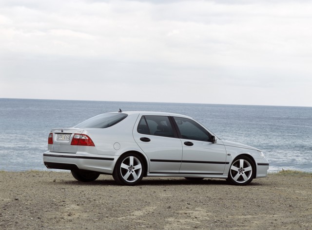 Saab 9-5 photo 40