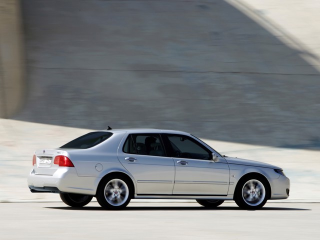 Saab 9-5 photo 14