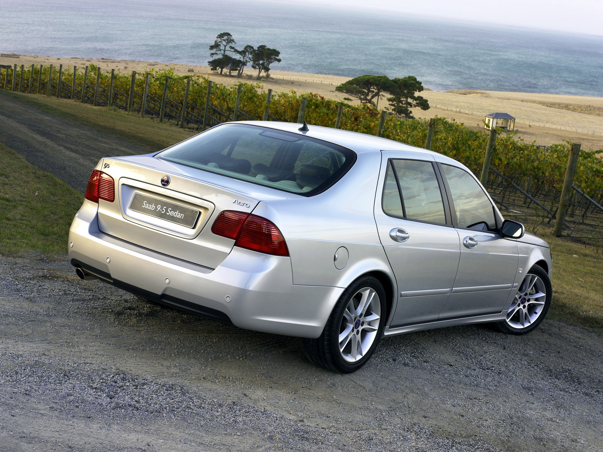 Saab 9-5 photo 30