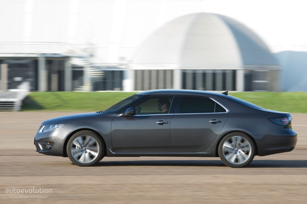 Saab 9-5 photo 16