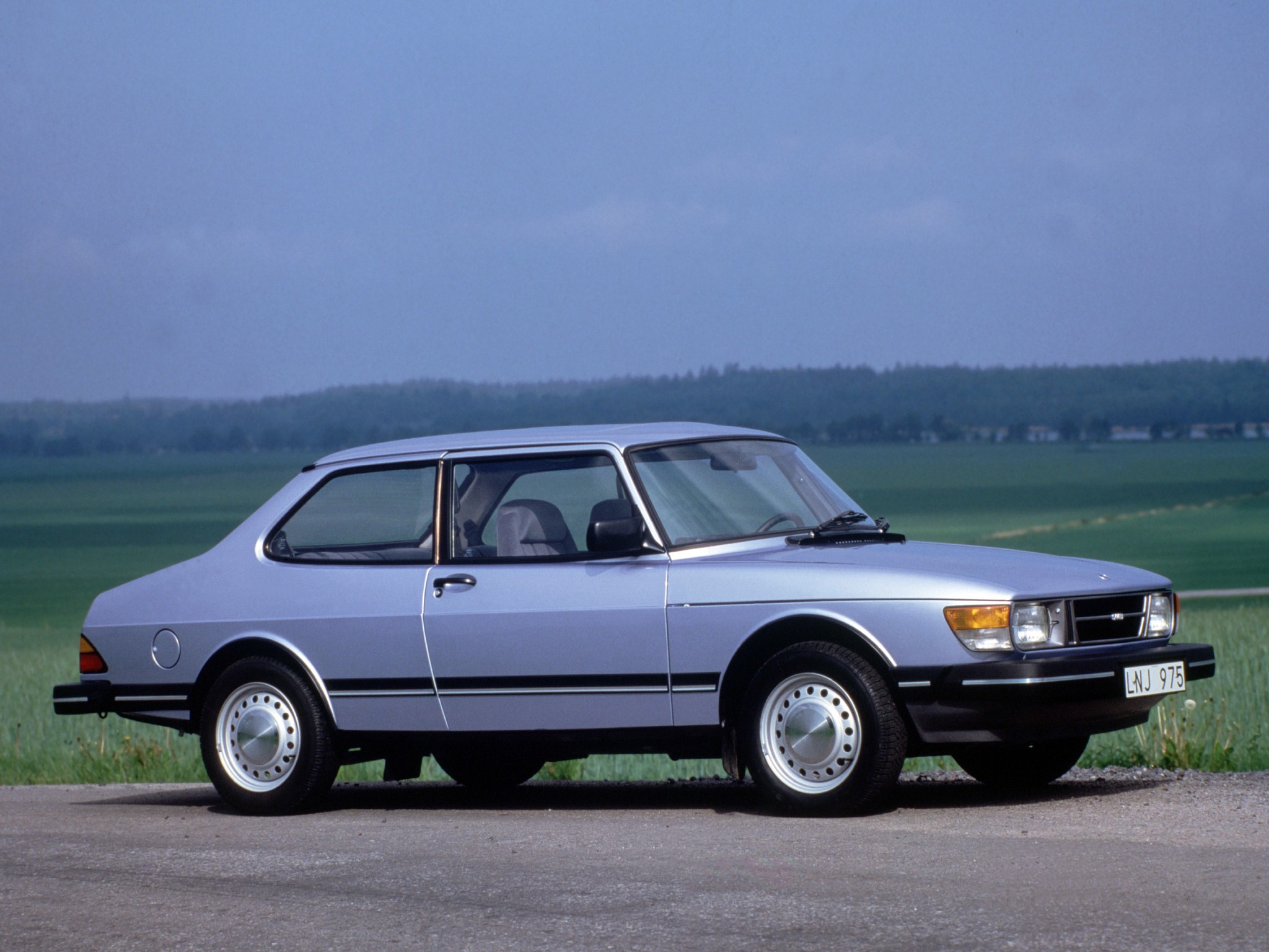 Saab 90 photo 4