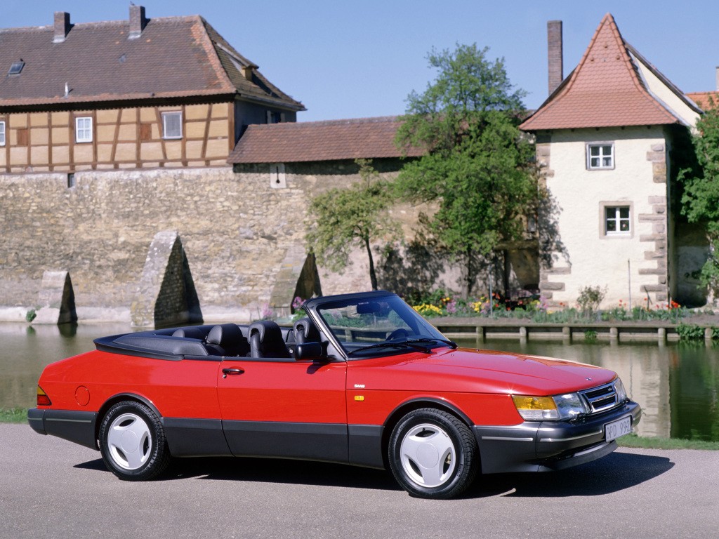 Saab 900 Cabrio photo 16
