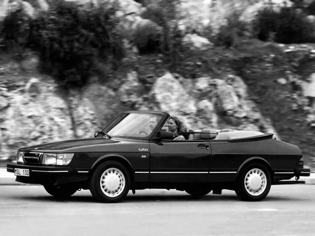 Saab 900 Cabrio photo 22