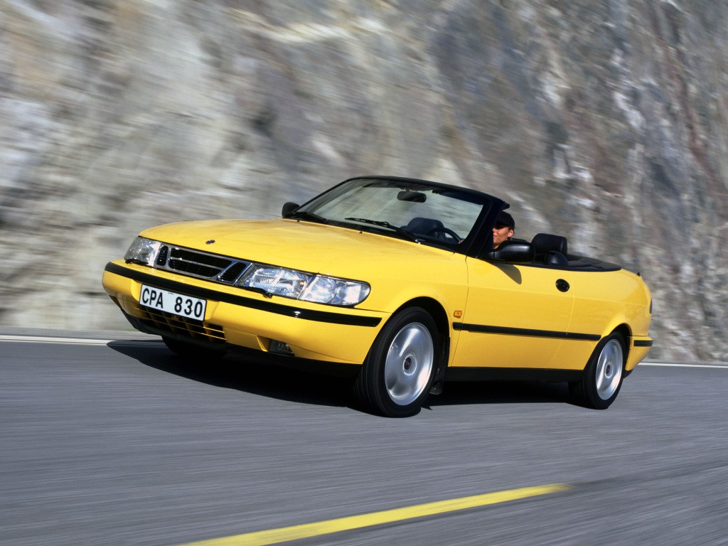 Saab 900 Cabrio photo 16