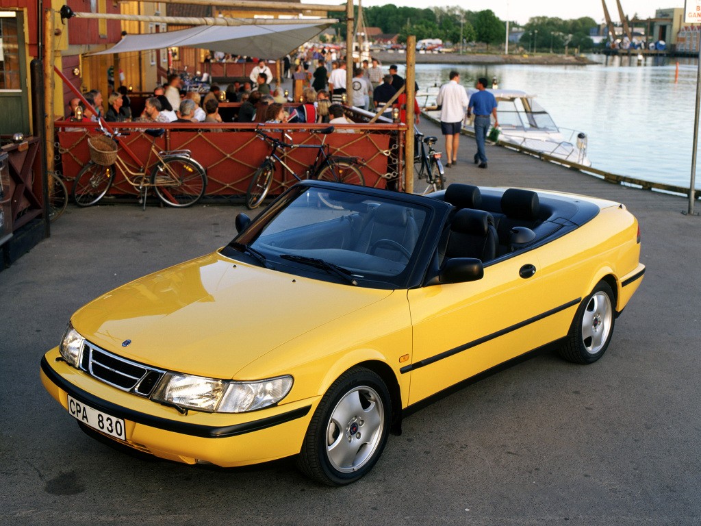 Saab 900 Cabrio photo 20