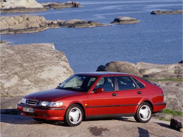 Saab 900 photo 39