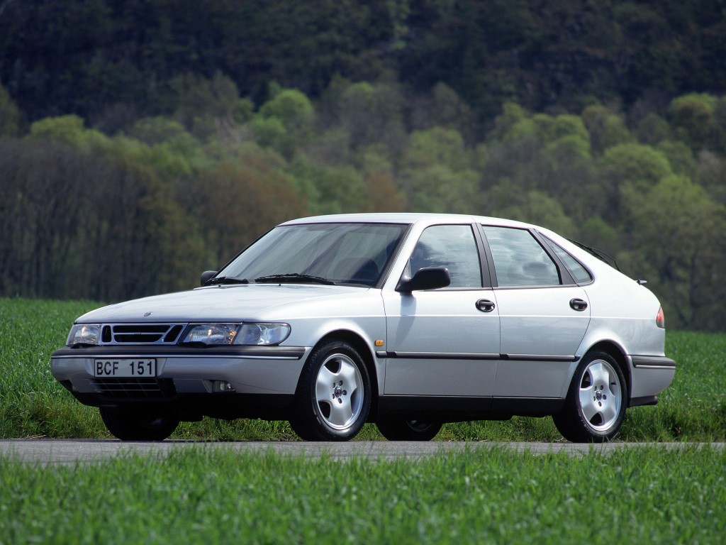 Saab 900 photo 45