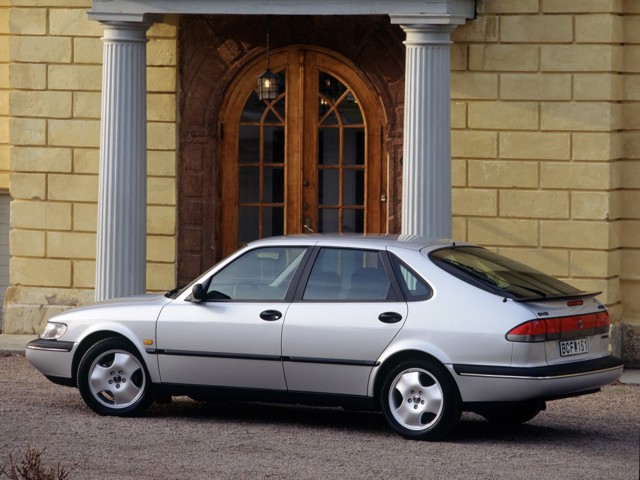 Saab 900 photo 50