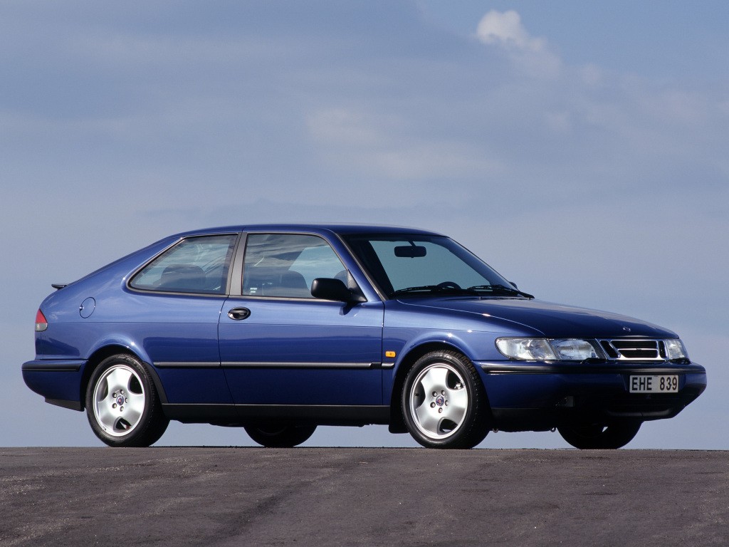Saab 900 photo 38