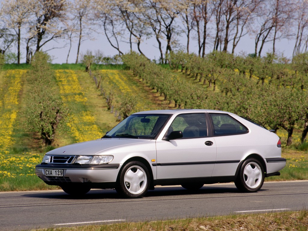 Saab 900 photo 52