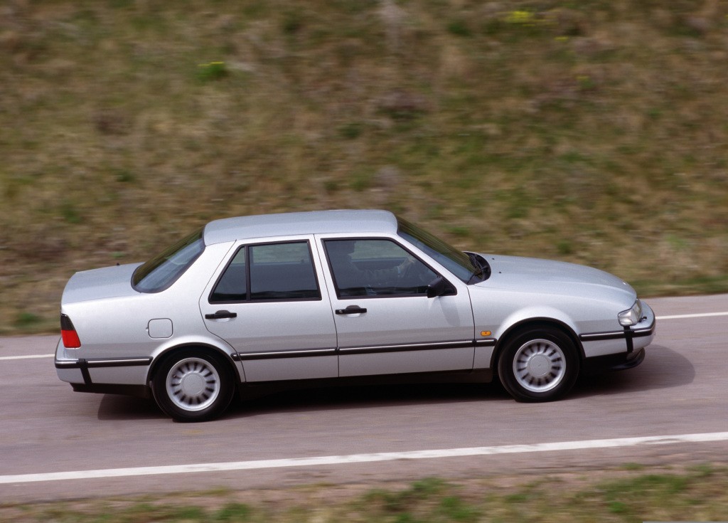Saab 9000 photo 15