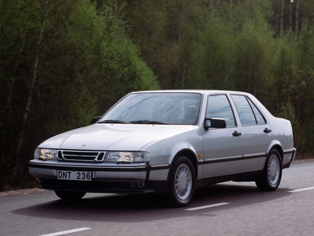 Saab 9000 photo 8
