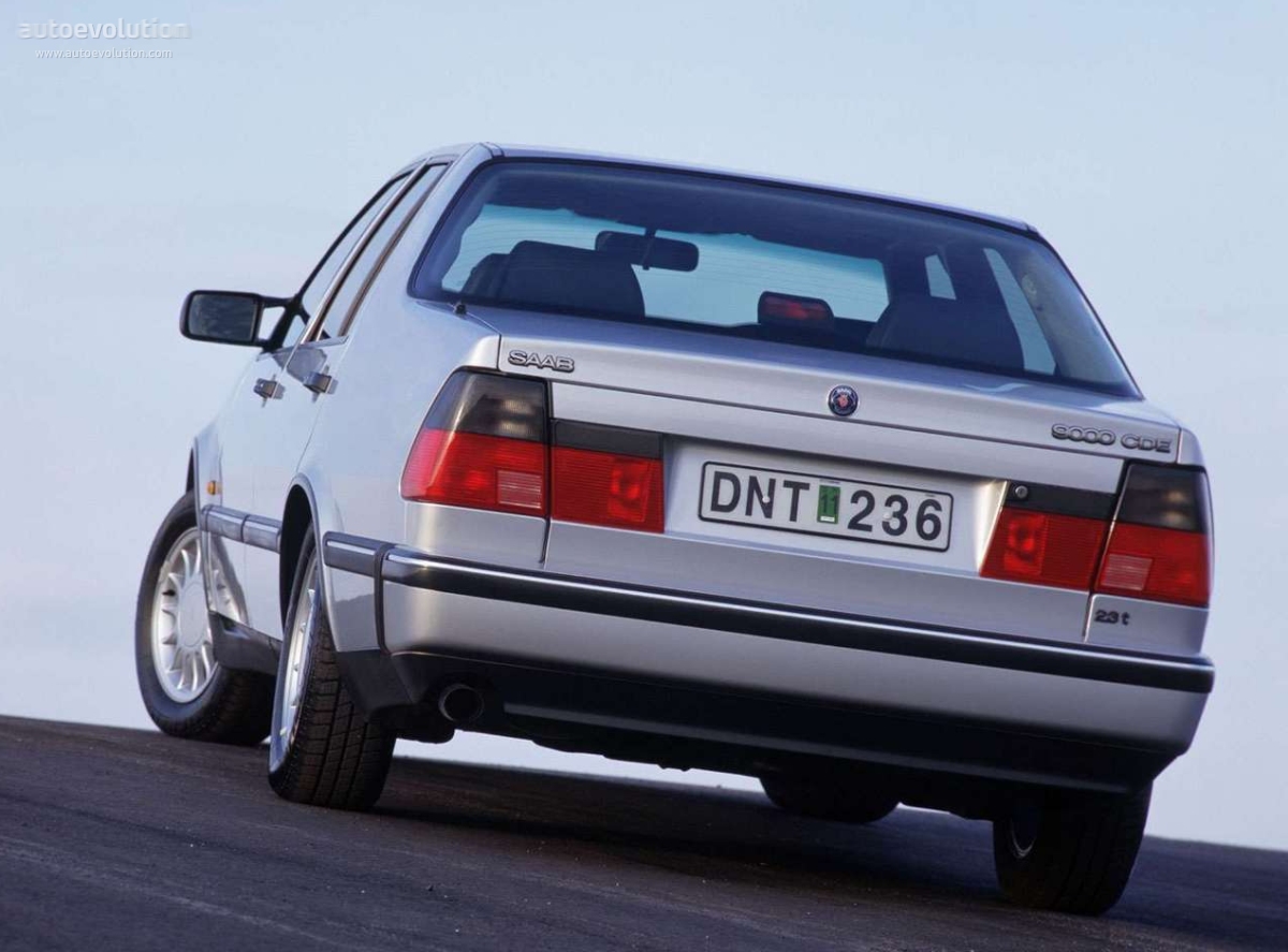 Saab 9000 photo 5