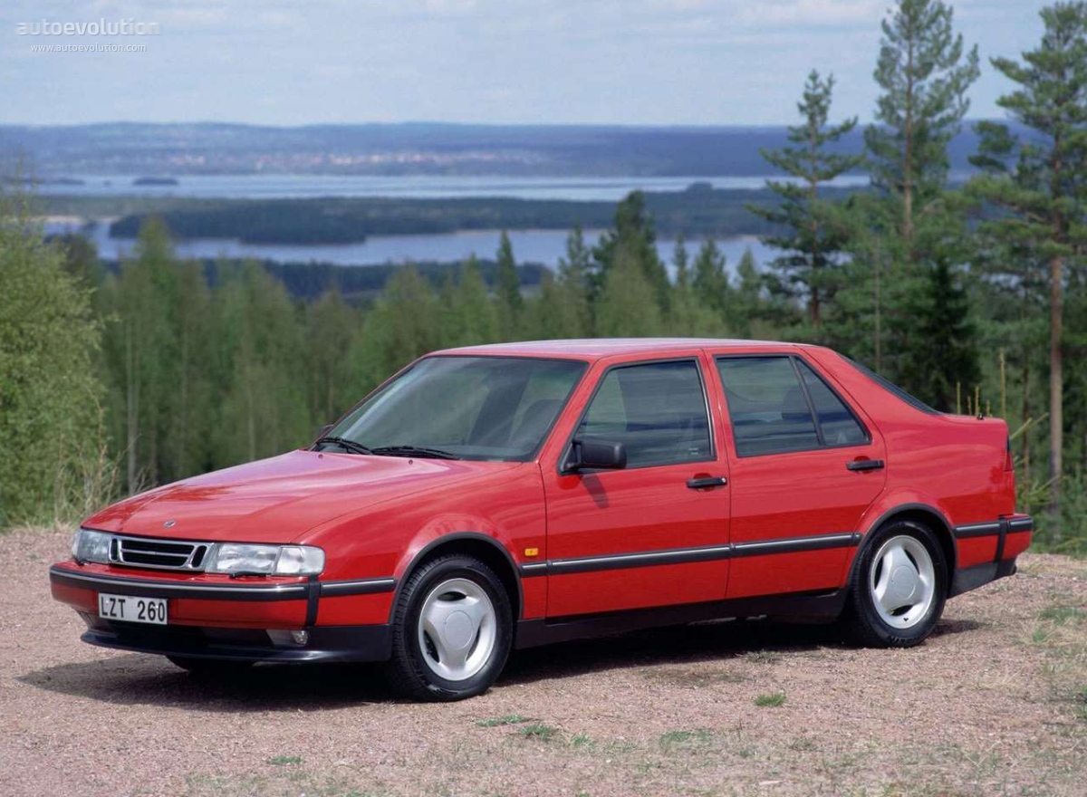 SAAB 9000