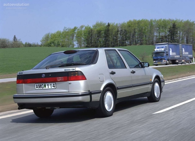 Saab 9000 photo 4