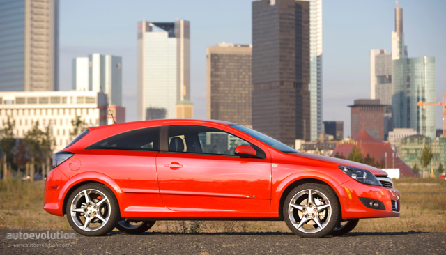 Saturn Astra photo 5