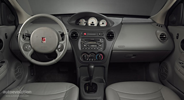 Saturn Ion Sedan Foto 9