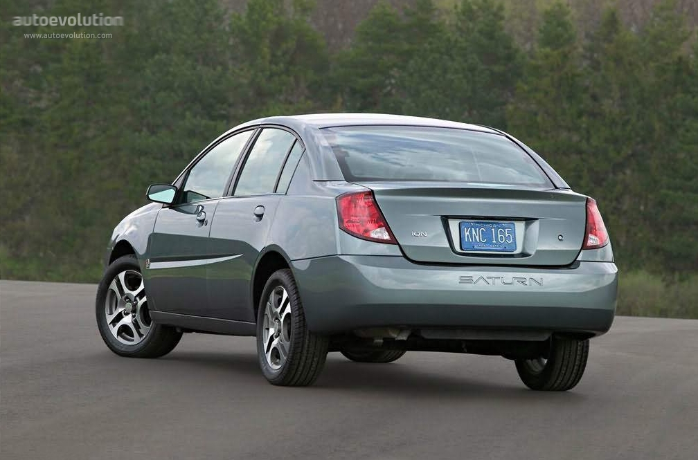Saturn Ion Sedan photo 7