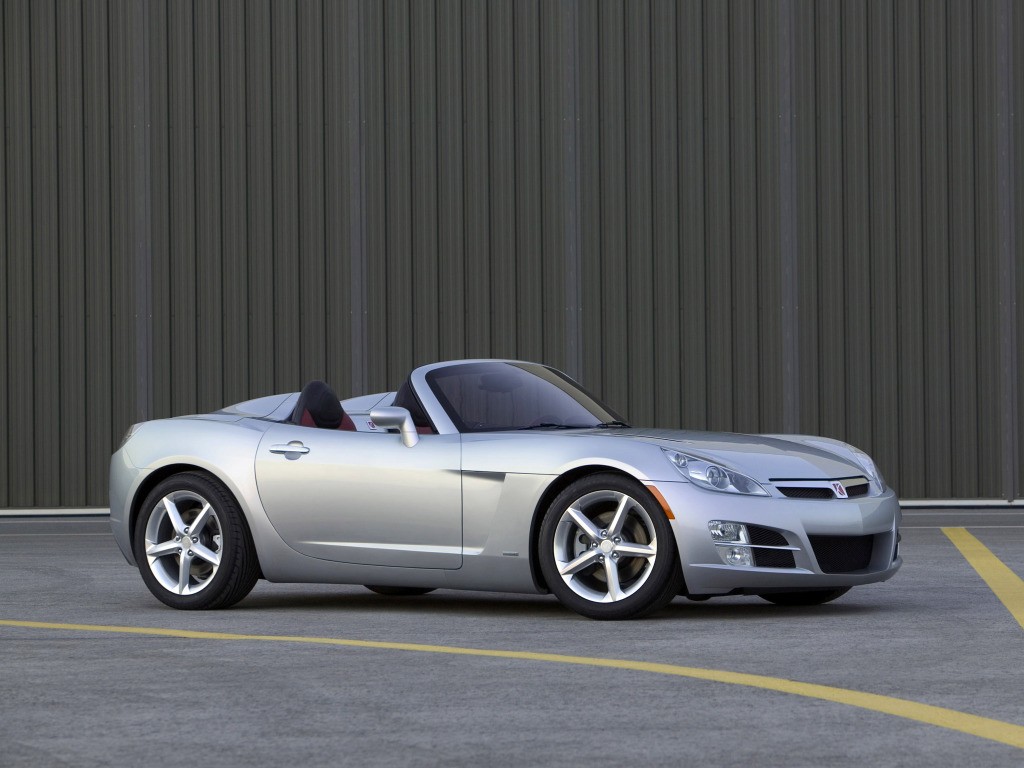 Saturn Sky photo 16