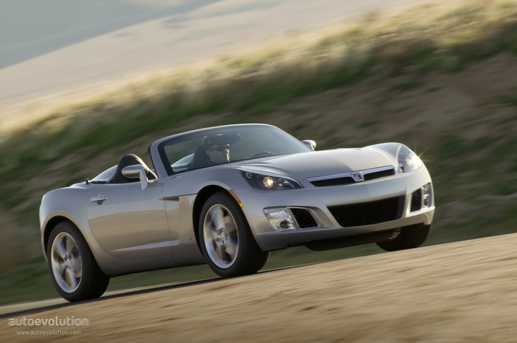 Saturn Sky photo 3