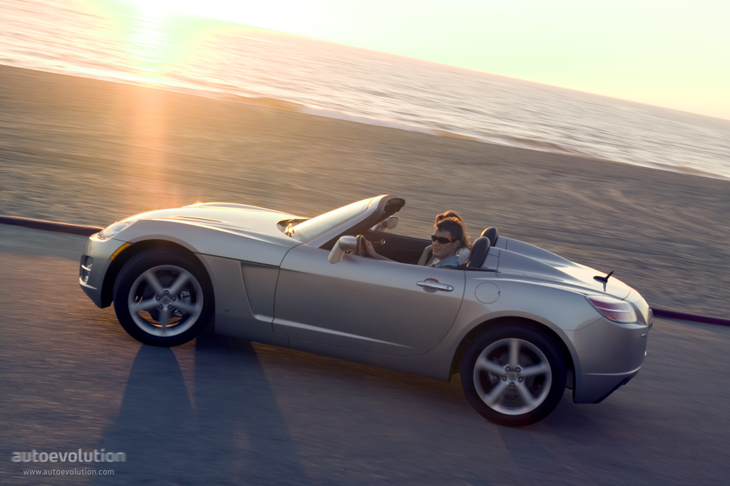 Saturn Sky photo 5