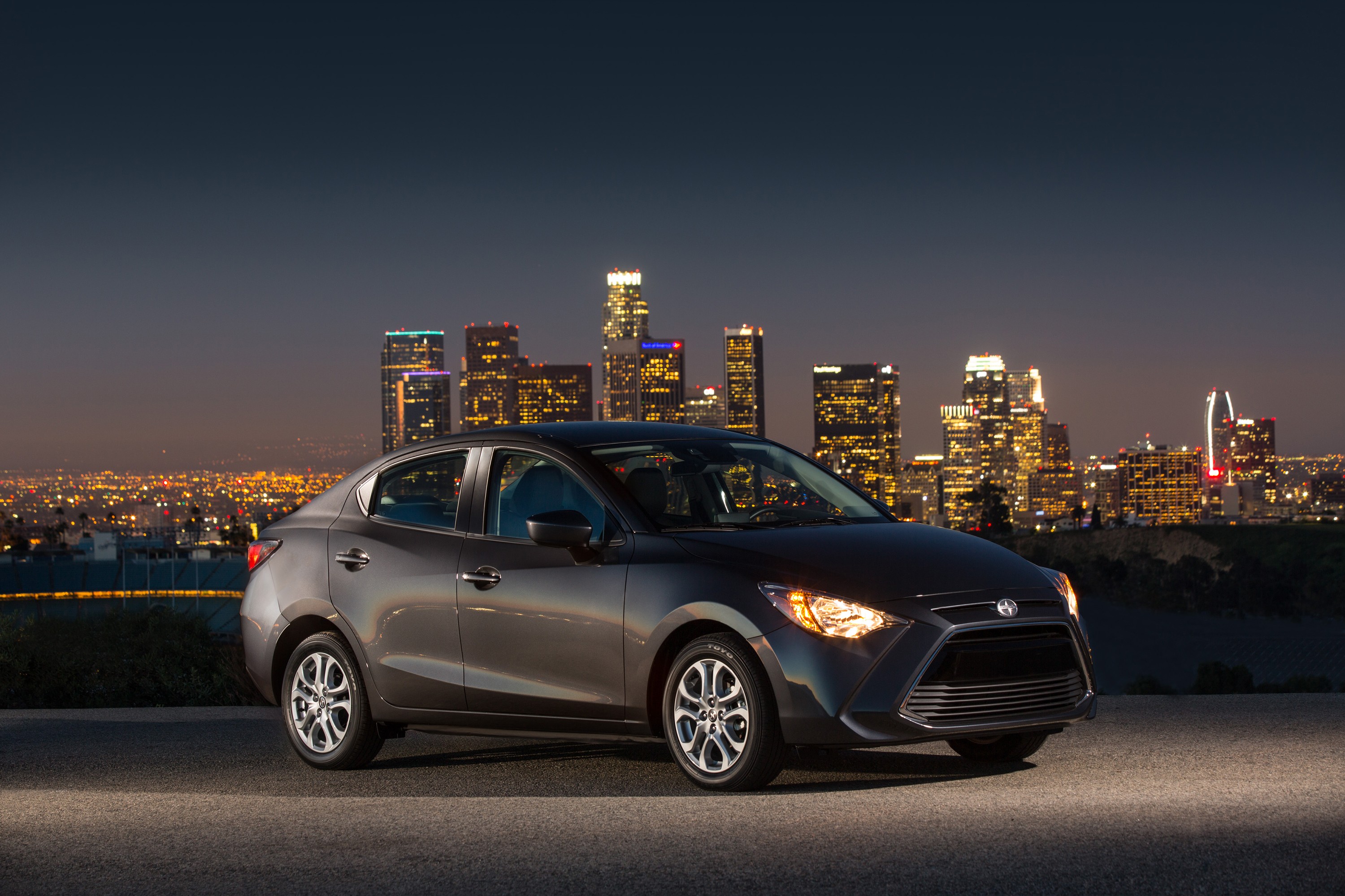 Scion Ia photo 17