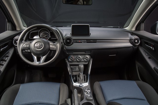 Scion Ia photo 29