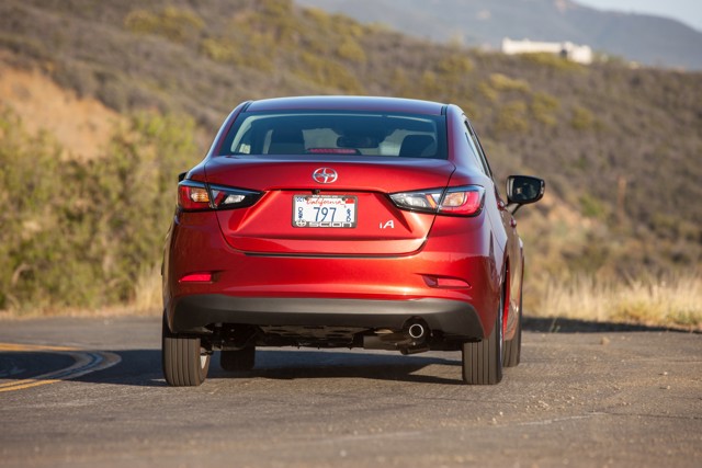 Scion Ia photo 25