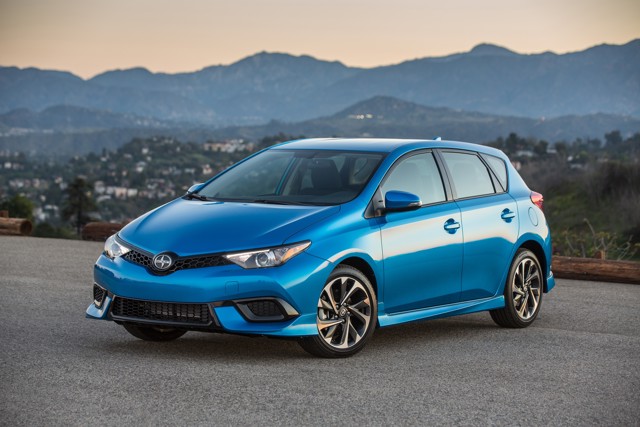 SCION iM