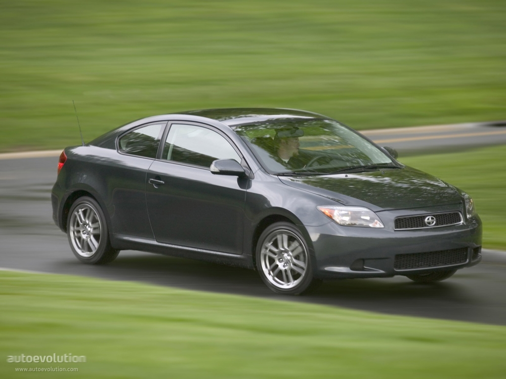 Scion Tc photo 3