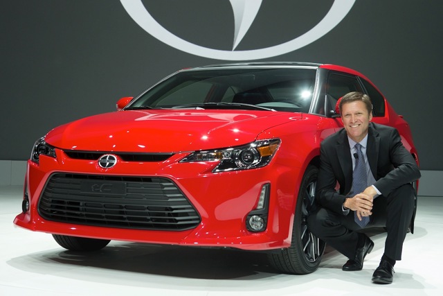 Scion Tc photo 13