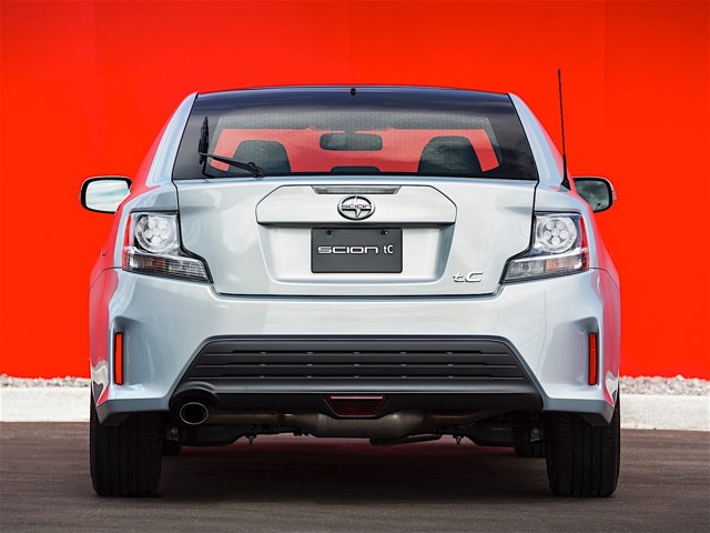 Scion Tc photo 15