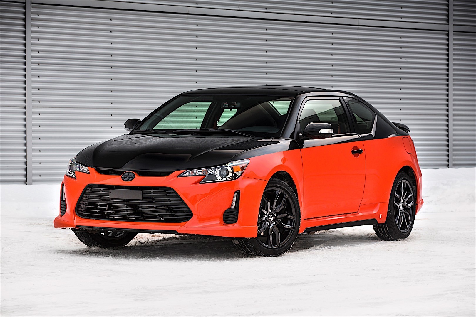 Scion Tc photo 21
