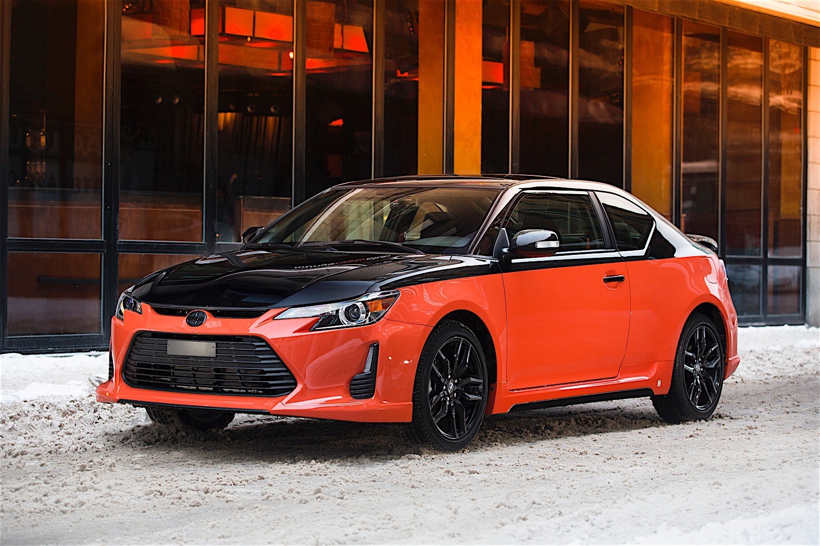 Scion Tc photo 27