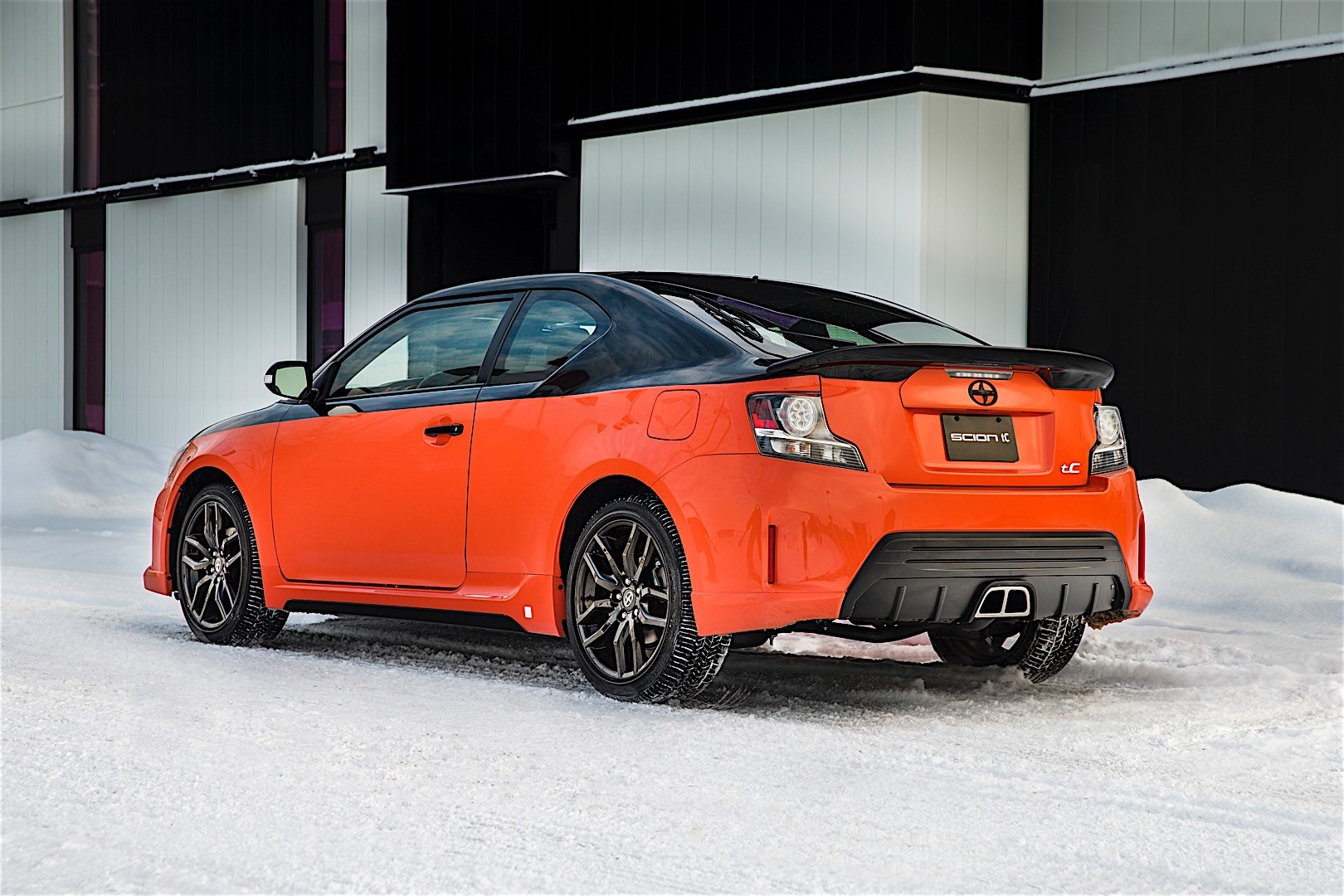 Scion Tc photo 39