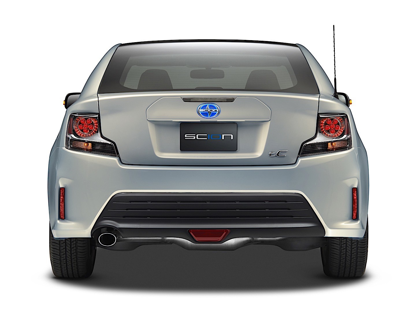 Scion Tc photo 41