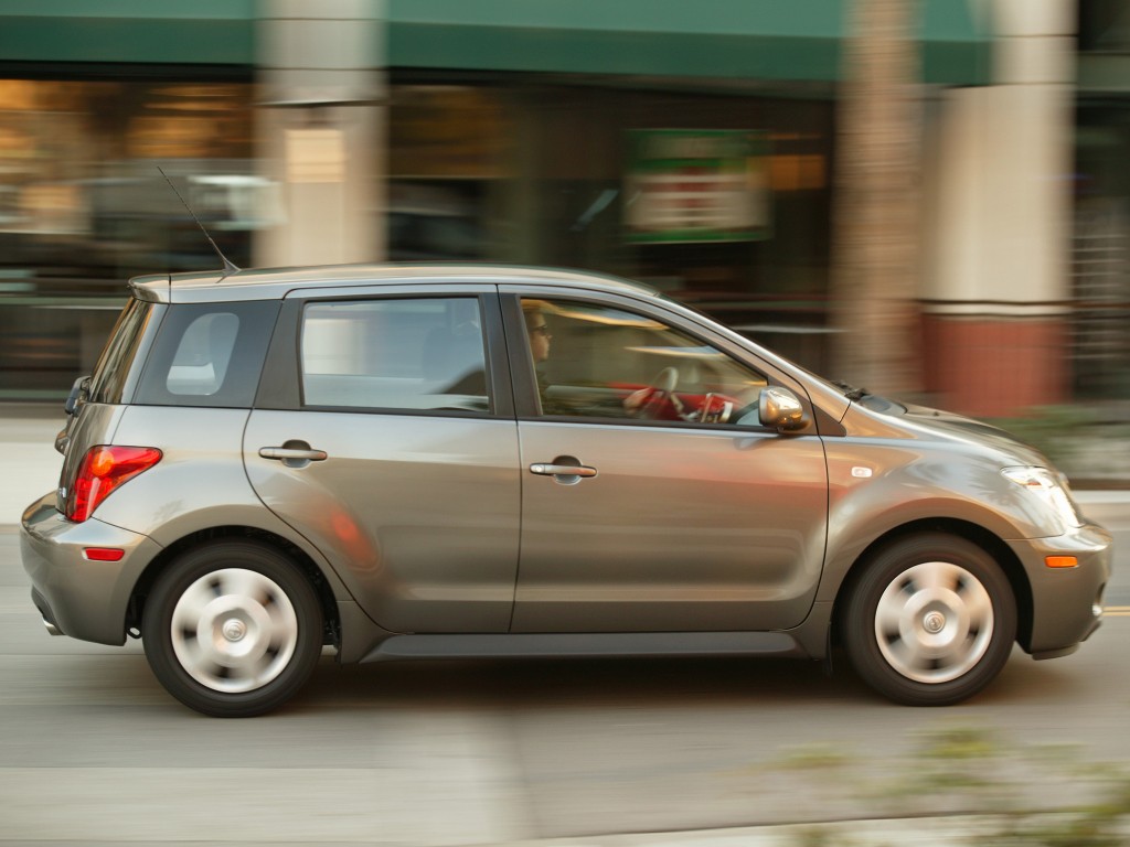 Scion Xa photo 10
