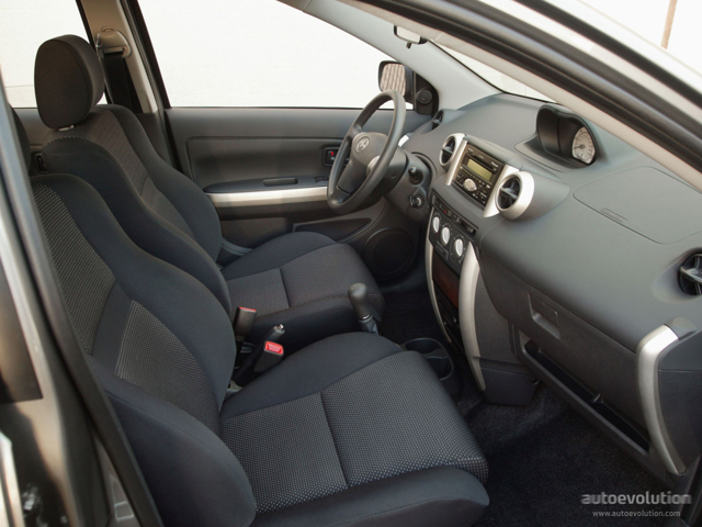 Scion Xa photo 13