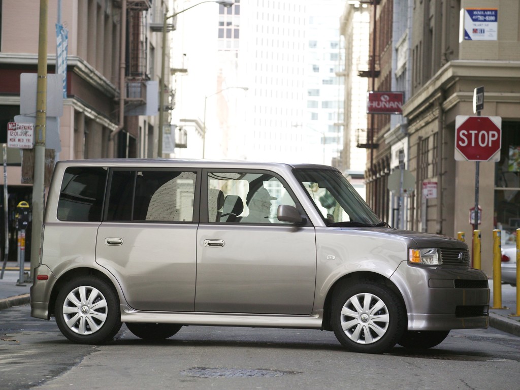 Scion Xb photo 11