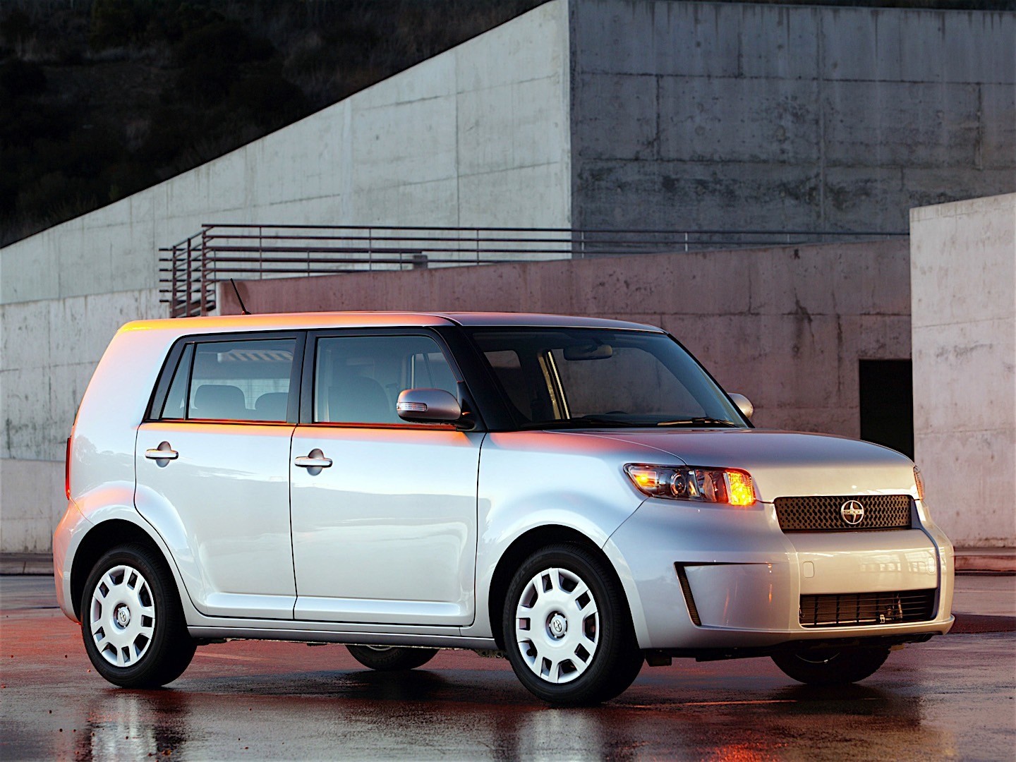 Scion Xb photo 14