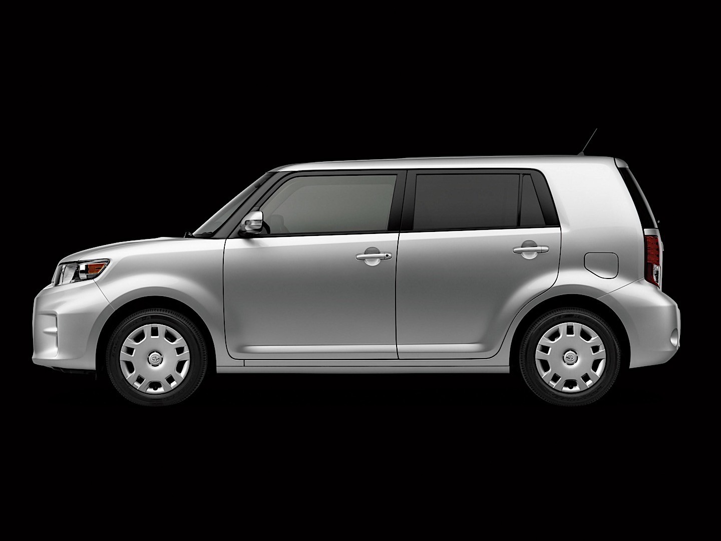 Scion Xb photo 15