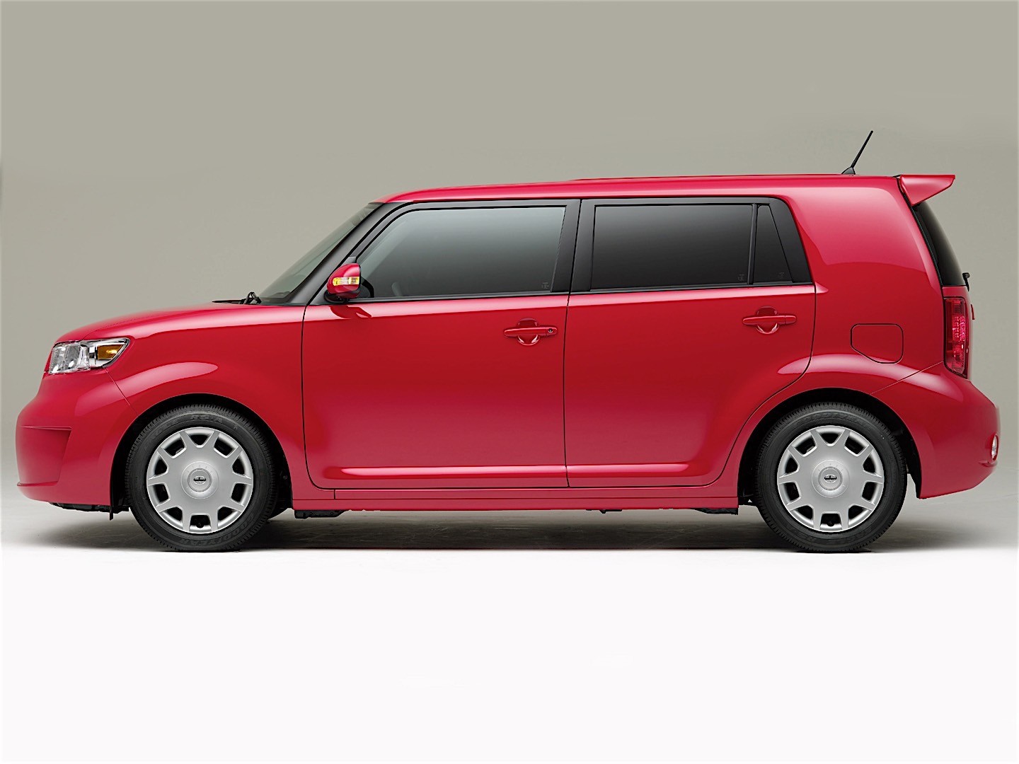 Scion Xb photo 16