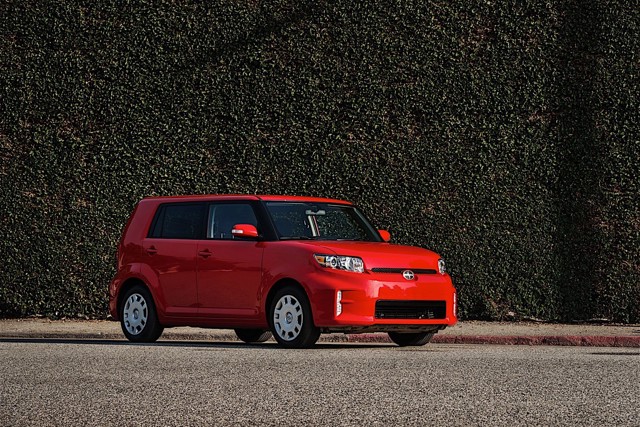 Scion Xb photo 18