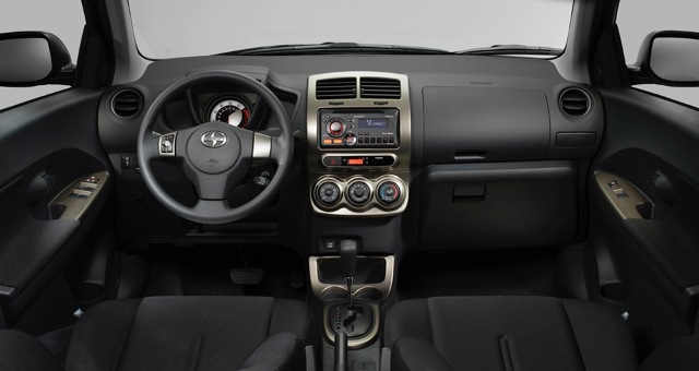 Scion Xd photo 45
