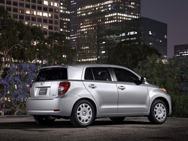 Scion Xd photo 22